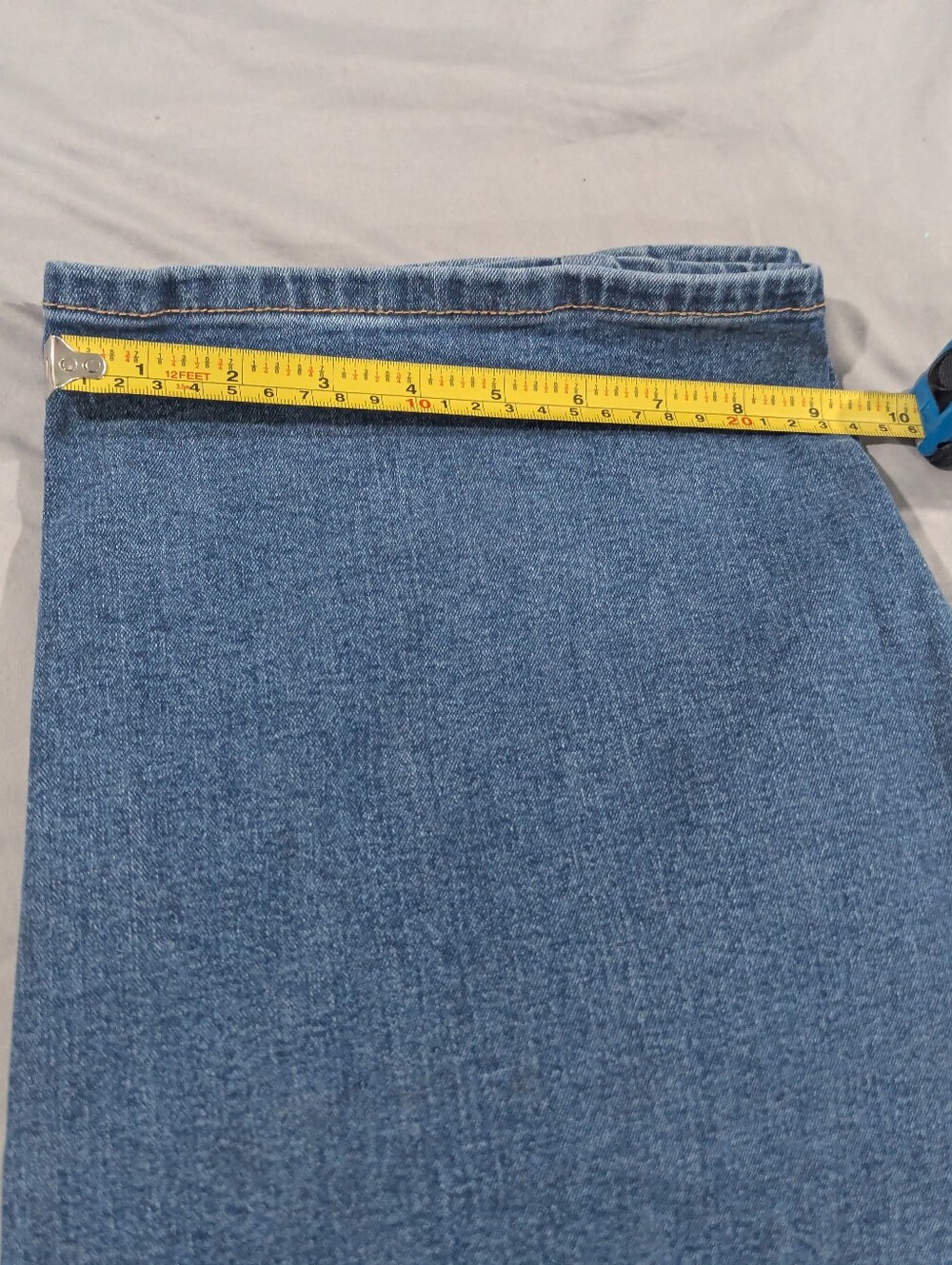 Women’s Size 12 Medium Wash Stretch Barrel Leg Jeans Cropped Denim - Picture 6 of 7
